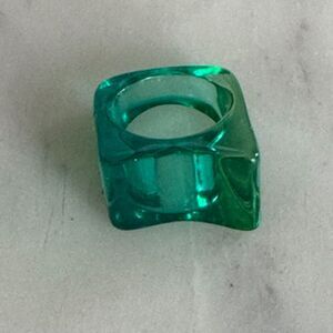 Green Clear Acrylic Resin Statement Ring Size 7